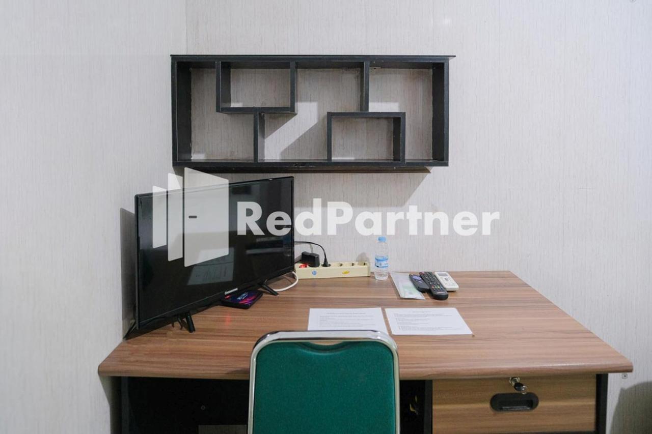 Pondok Hijau Syariah Mitra Reddoorz At Citraland Surabaya Exteriör bild